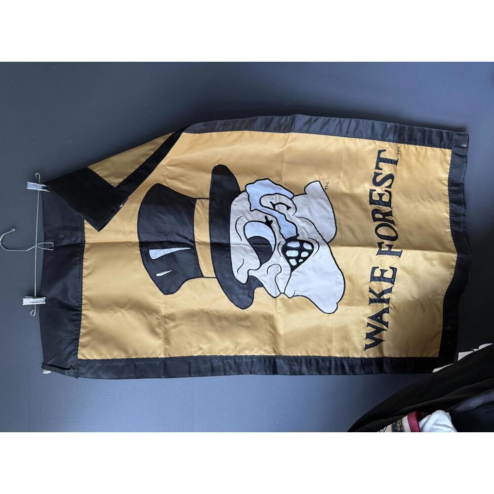 Wake Forest Demon Deacons Vintage Flag Banner